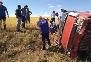 AFAD ekipleri şoförü yaralı halde iken araçtan kurtardı