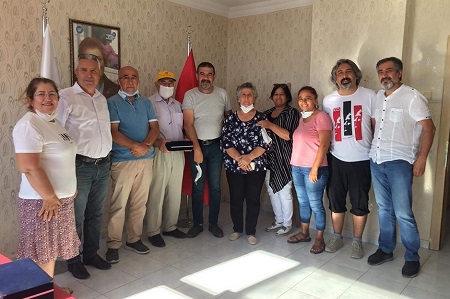 ÇYDD Kırşehir Şubesi Burs vermeye devam ediyor