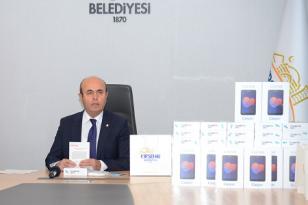 KIRŞEHİR BELEDİYESİ TABLETLERİ ÖĞRENCİLERLE BULUŞTURUYOR