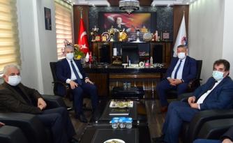 VALİ AKIN ESNAF ODASI BAŞKANLIĞINI ZİYARET ETTİ