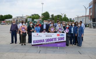 CHP KADIN KOLLARI BASIN AÇIKLAMASI YAPTI