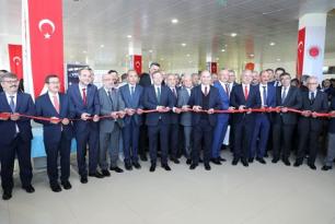 KAEÜ Rektörü Prof. Dr. Vatan Karakaya 1. AR-GE Proje Pazarına katıldı