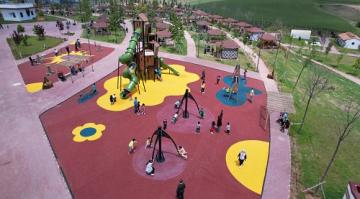 PARK VE MESİRE ALANI YOĞUN İLGİ GÖRÜYOR