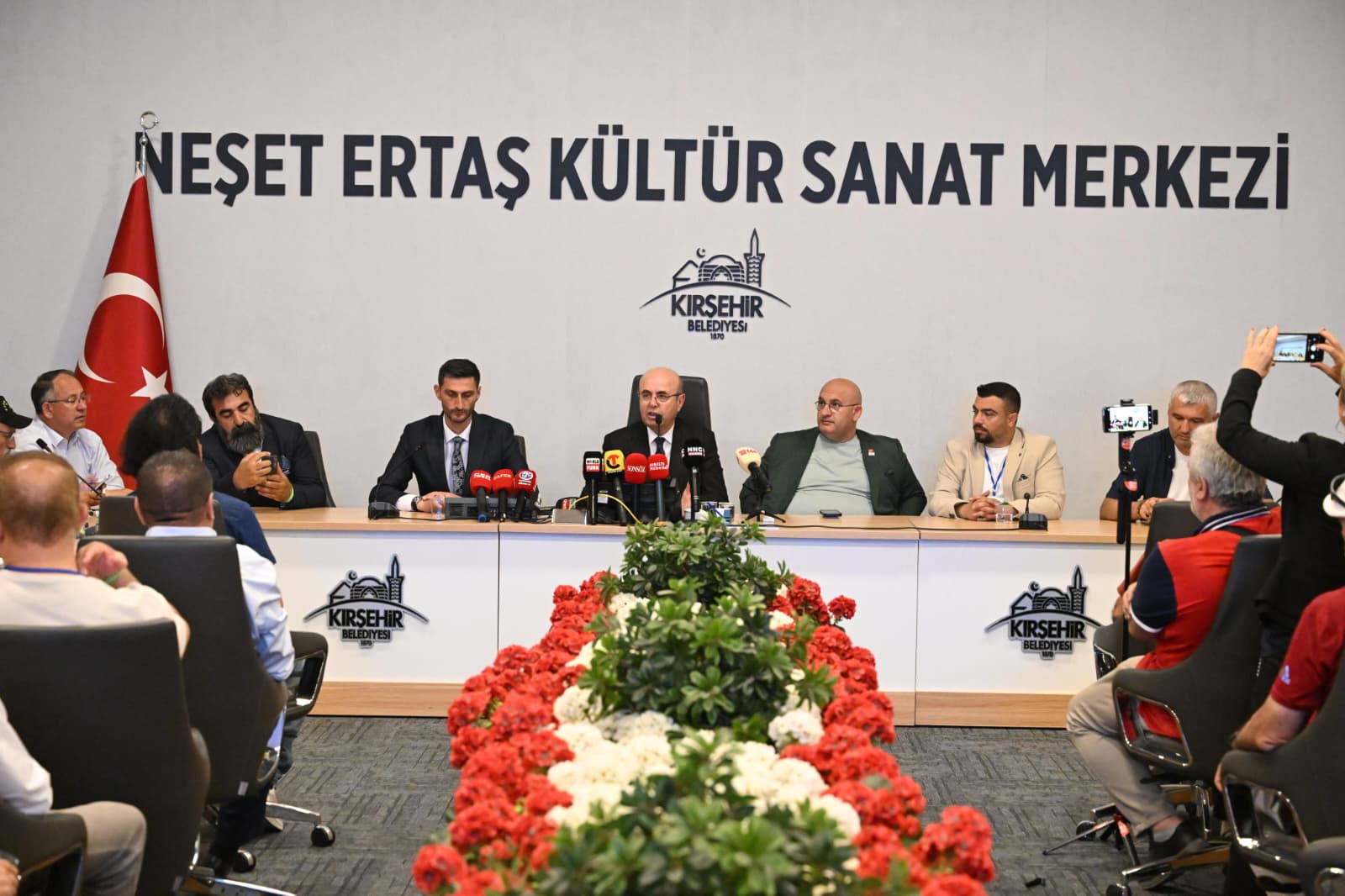 EKİCİOĞLU: İNTERNET MEDYA MENSUPLARININ KIRŞEHİR’İN TANITIMINA YAPACAĞI KATKILAR ÇOK ÖNEMLİ